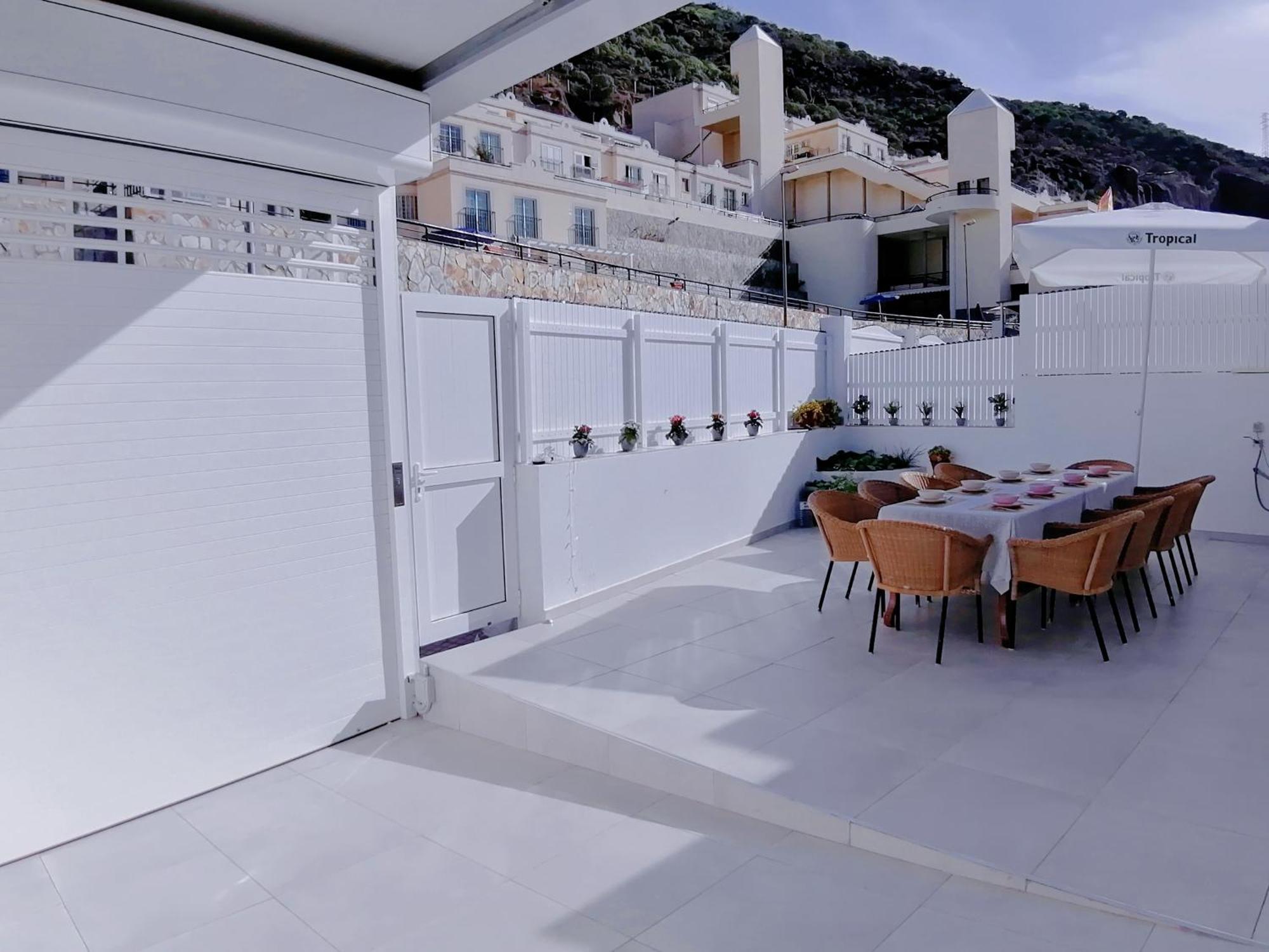 Big Villa Puerto Rico With Heated Saltwater Jacuzzi Pool & Bbq & Private Parking מראה חיצוני תמונה