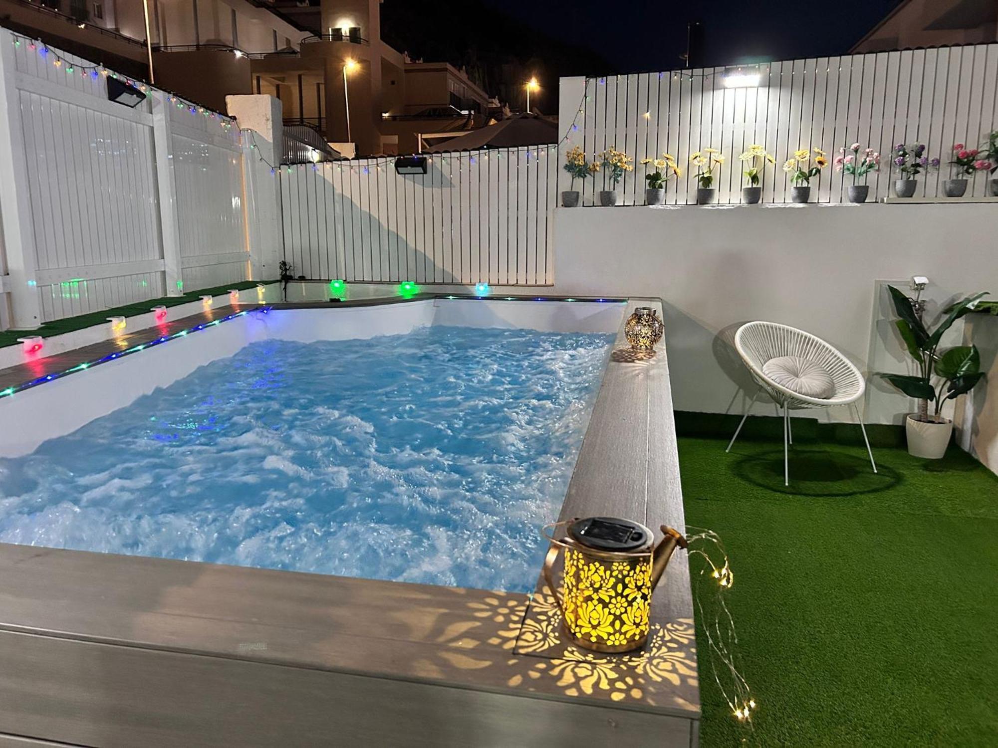 Big Villa Puerto Rico With Heated Saltwater Jacuzzi Pool & Bbq & Private Parking מראה חיצוני תמונה
