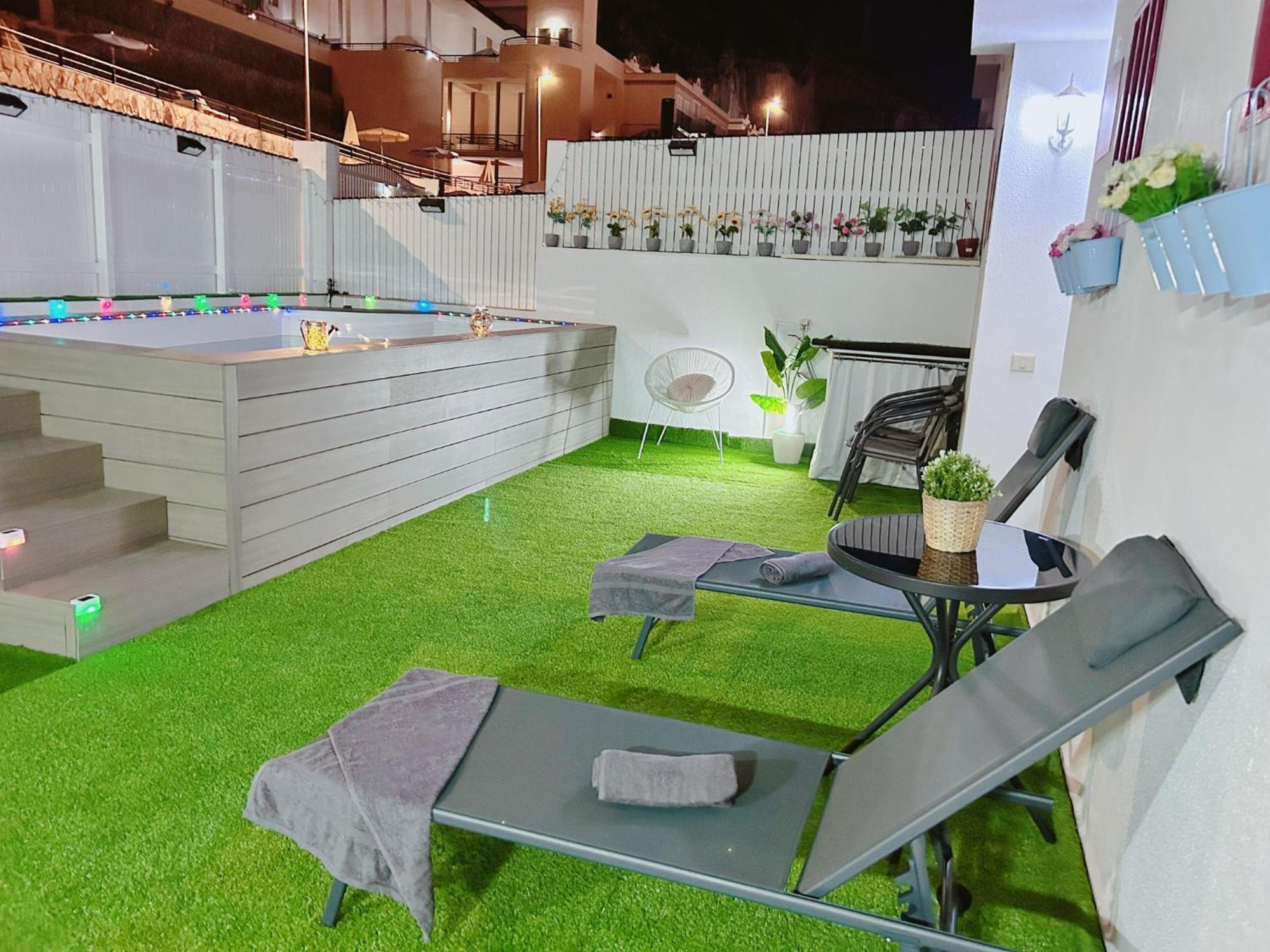 Big Villa Puerto Rico With Heated Saltwater Jacuzzi Pool & Bbq & Private Parking מראה חיצוני תמונה