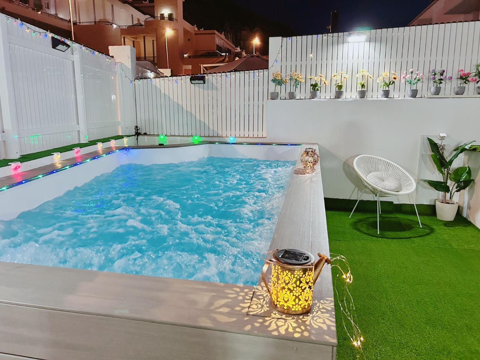 Big Villa Puerto Rico With Heated Saltwater Jacuzzi Pool & Bbq & Private Parking מראה חיצוני תמונה